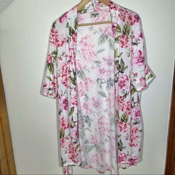 Show Me Your Mumu Floral Print Robe - Picture 2 of 6